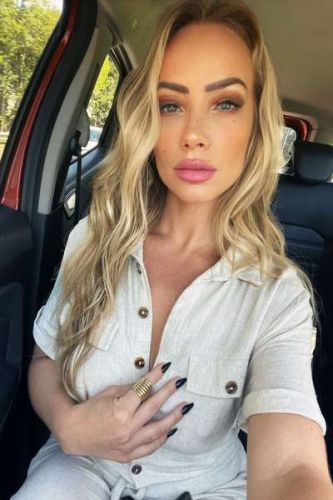 8221.jpg